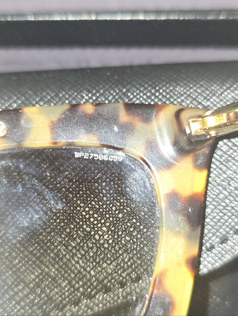 Prada SPR09Q Cinema Tortoise Shell Sunglasses Black Saffiano Leather Case + Box - Picture 5 of 16